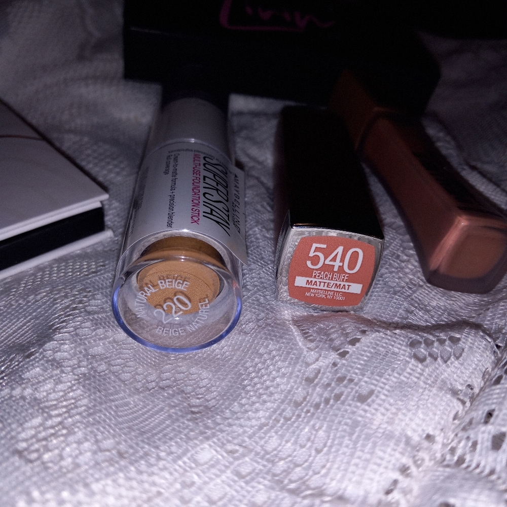 Makeup lot - Picture 3 of 5